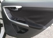 Volvo XC60 Kombi 2,4 l 136 kw