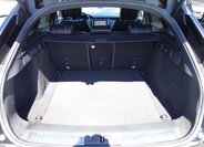Land Rover Range Rover Velar SUV / Terénní 3,0 l 221 kw