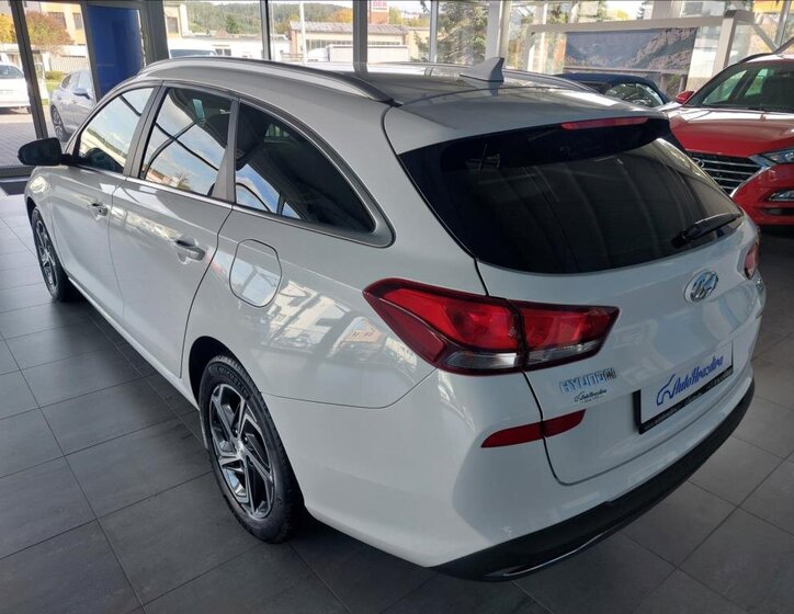 Hyundai i30 Kombi 1,5 l 118 kw