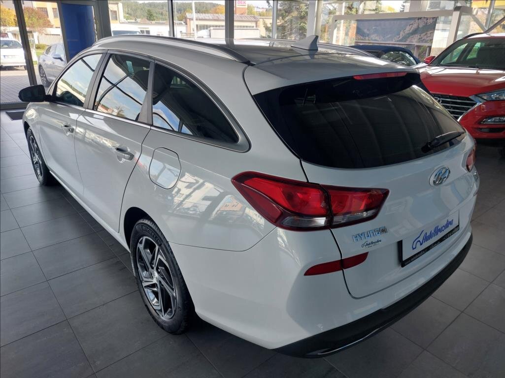 Hyundai i30 Kombi 1,5 l 118 kw
