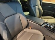 Toyota Camry Sedan 2,5 l 169 kw