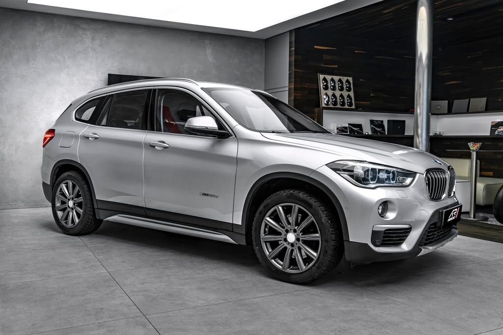 BMW X1 SUV 2,0 l 170 kw