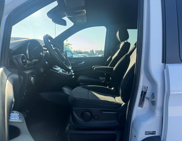 Mercedes-Benz Třídy V 9