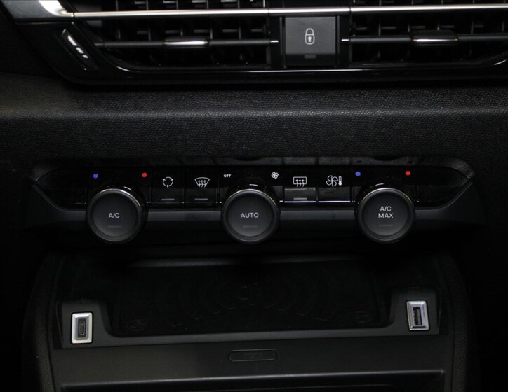 Citroën C4 SUV / Terénní 1,2 l 96 kw