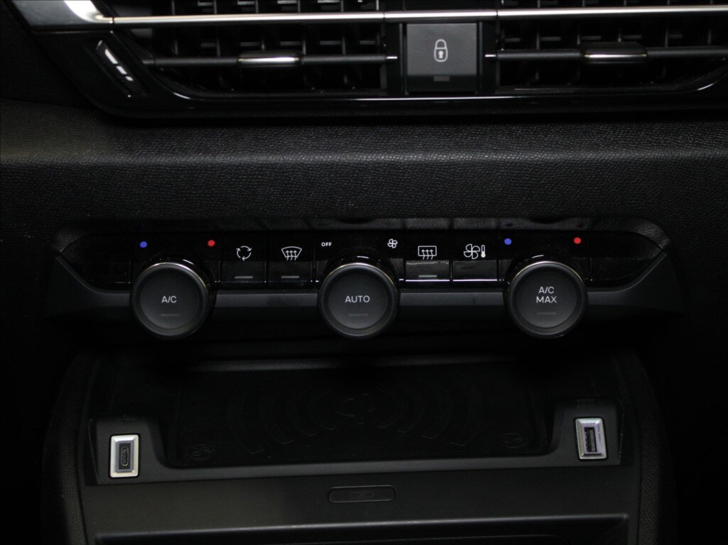 Citroën C4 SUV / Terénní 1,2 l 96 kw