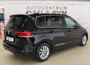 Volkswagen Touran Kombi 1,5 l 110 kw