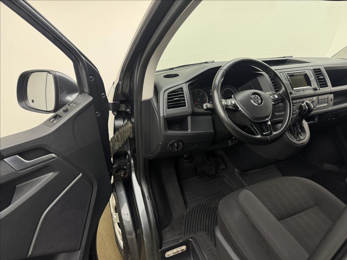 Volkswagen Caravelle Kombi 2,0 l 110 kw