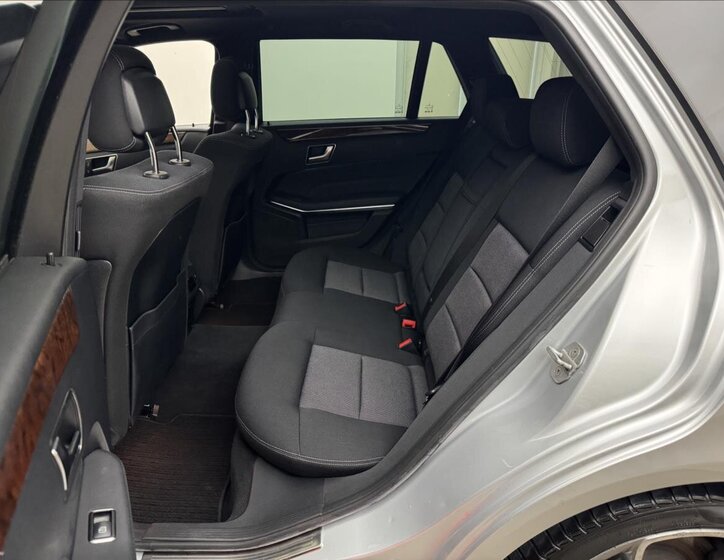 Mercedes-Benz Třídy E Kombi 3,0 l 170 kw