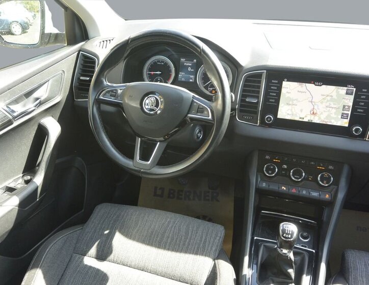 Škoda Karoq SUV / Terénní 2,0 l 110 kw