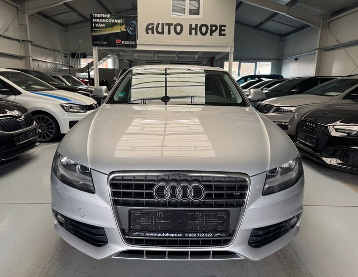 Audi A4 Sedan / Limuzína 1,8 l 88 kw