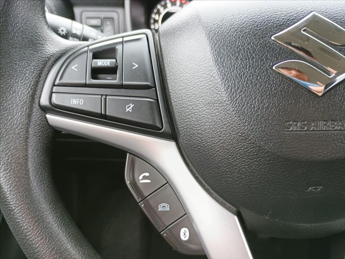 Suzuki Ignis Hatchback 1,2 l 61 kw