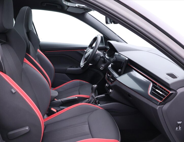 Škoda Kamiq SUV 1,5 l 110 kw