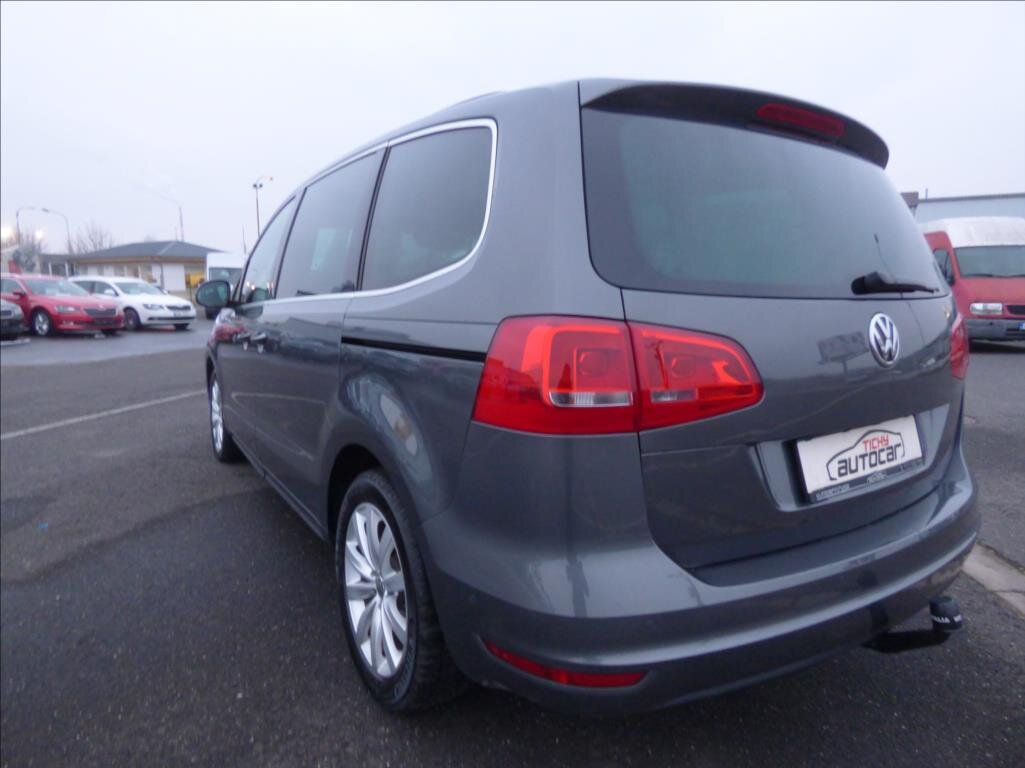 Volkswagen Sharan Kombi 2,0 l 125 kw