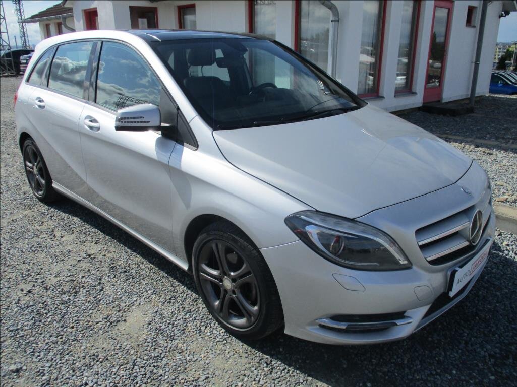 Mercedes-Benz Třídy B Kombi 1,5 l 80 kw