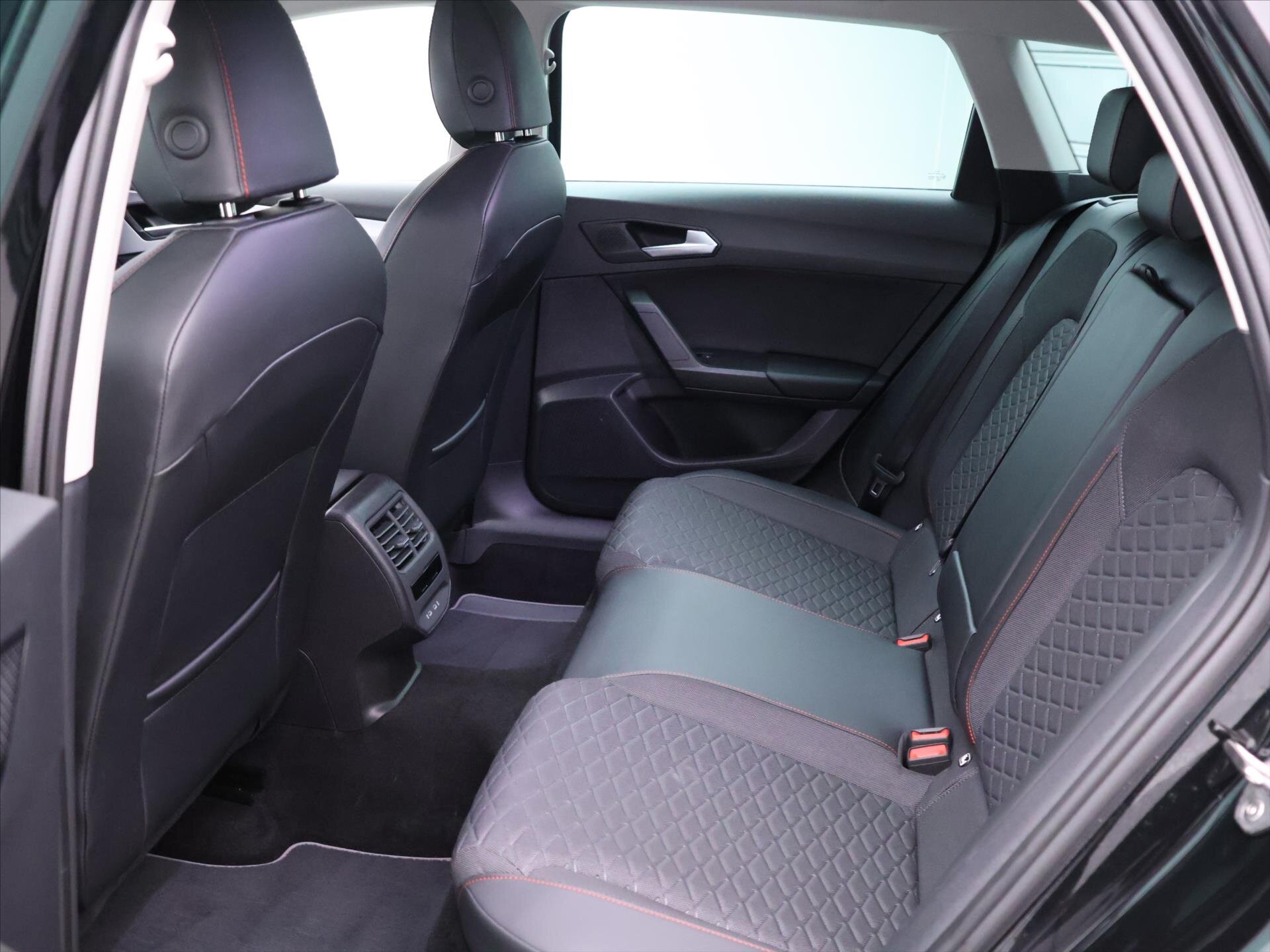 Seat Leon Kombi 2,0 l 110 kw