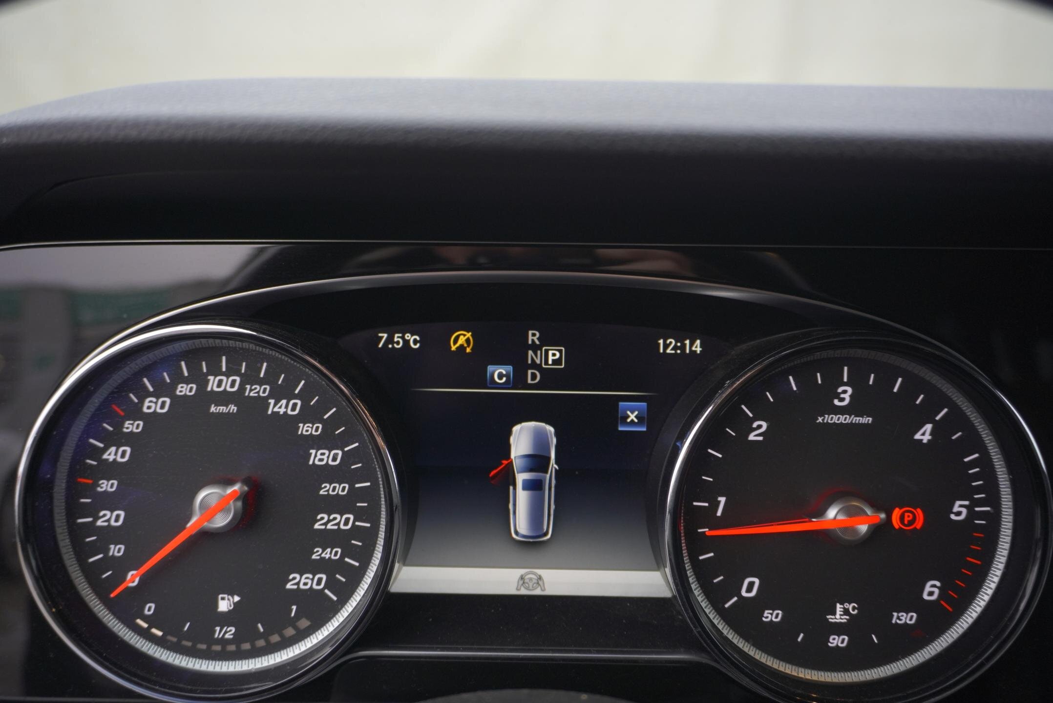 Mercedes-Benz Třídy E Kombi 2,0 l 143 kw