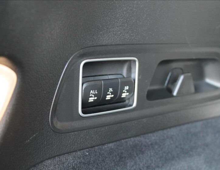 Mercedes-Benz GLS SUV / Terénní 2,9 l 243 kw