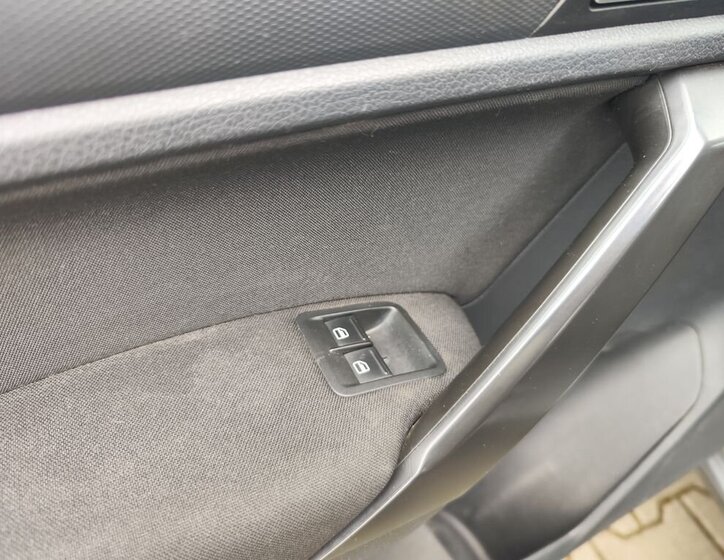 Volkswagen Caddy Skříň 2,0 l 110 kw