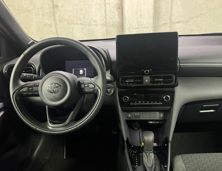 Toyota Yaris Cross SUV / Terénní 1,5 l 85 kw