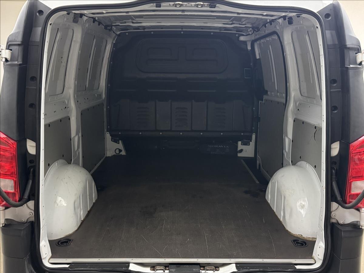 Mercedes-Benz Vito Skříň 1,6 l 65 kw