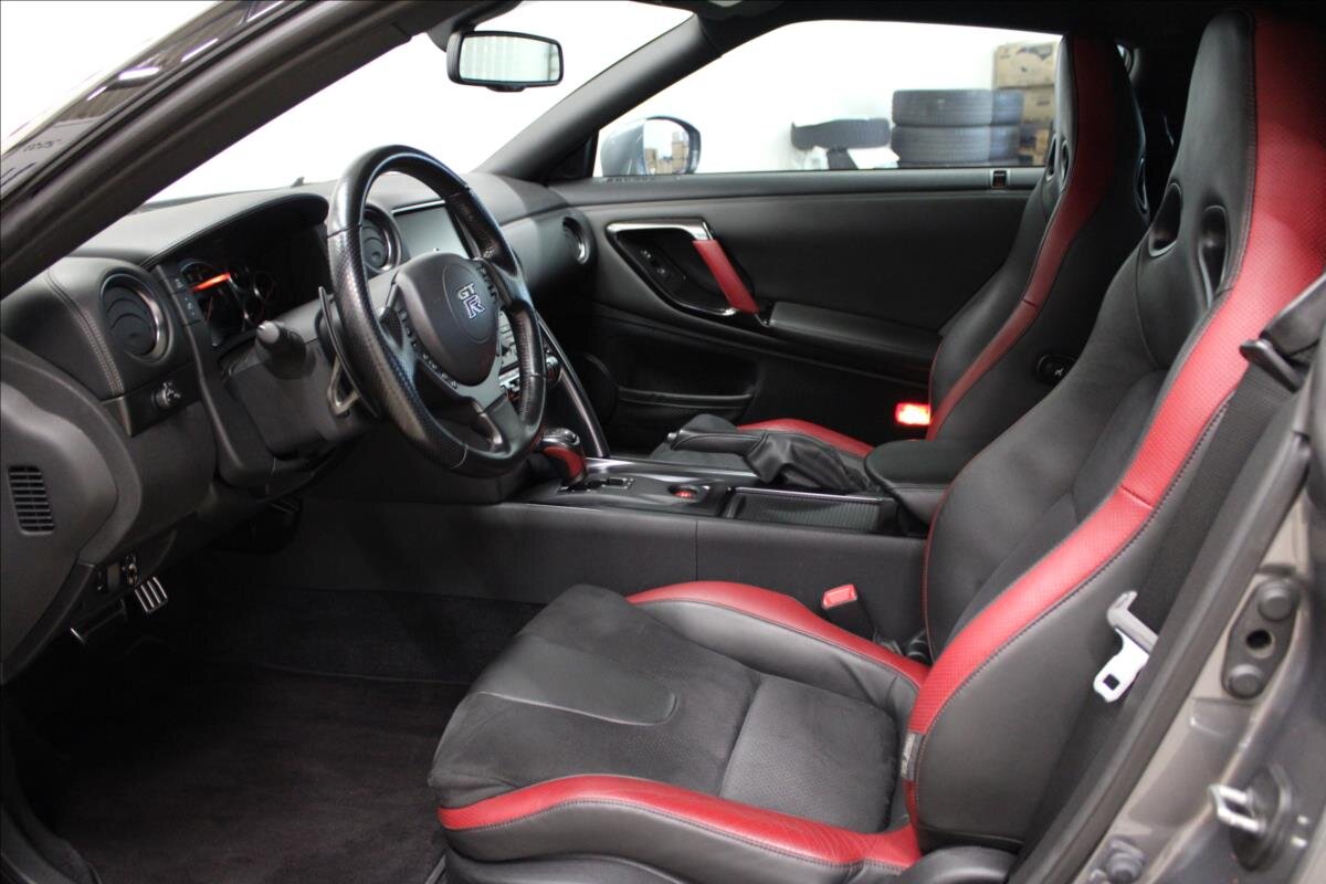 Nissan GT-R Kupé 3,8 l 390 kw