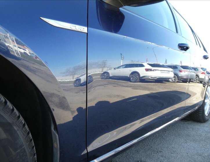 Volkswagen Golf Kombi 1,6 l 81 kw