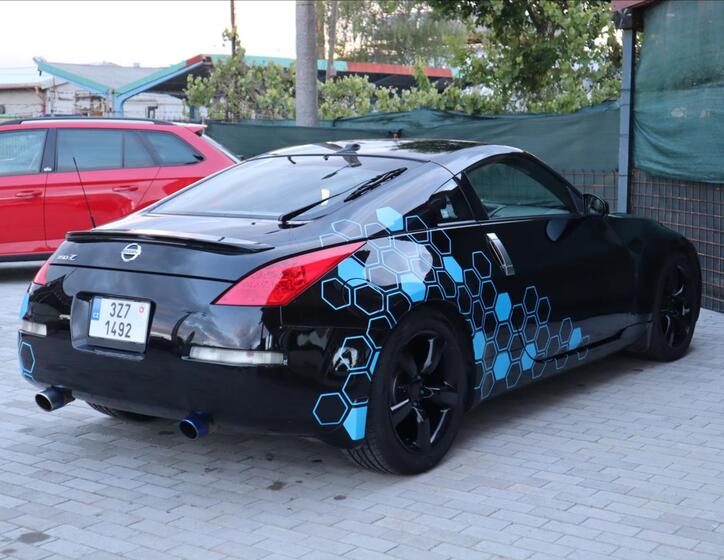 Nissan 350 Z 6
