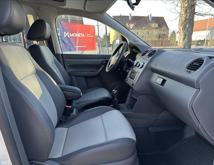 Volkswagen Caddy Kombi 1,6 l 75 kw