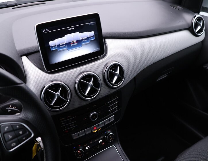 Mercedes-Benz Třídy B 24