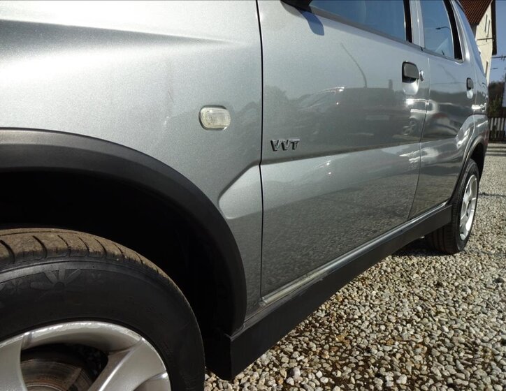 Suzuki Ignis Kombi 1,3 l 68 kw