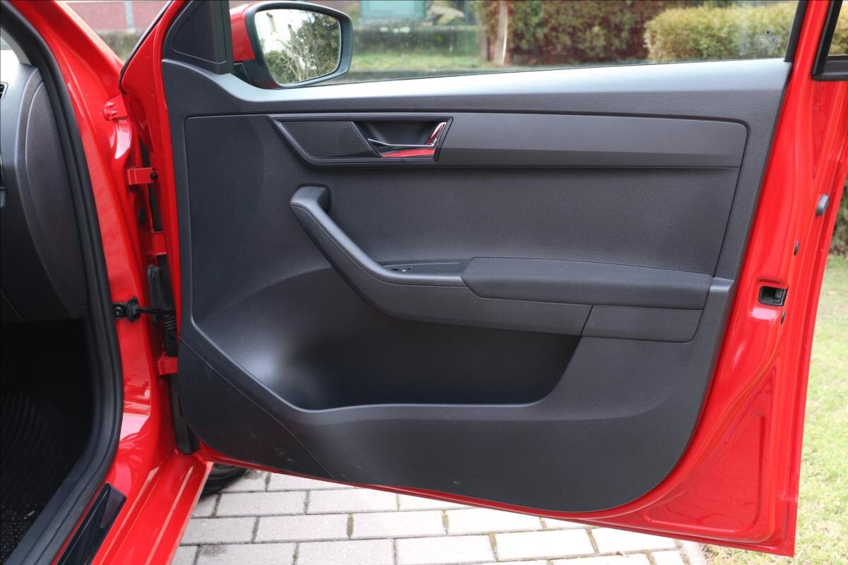 Škoda Fabia Hatchback 999,0 70 kw