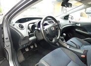 Honda Civic Hatchback 1,8 l 104 kw