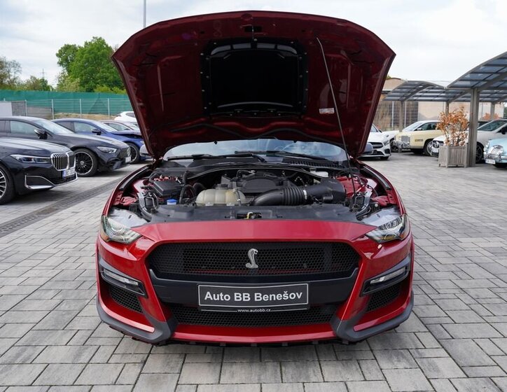 Ford Mustang Kupé 2,3 l 265 kw