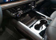 Chevrolet Suburban 30