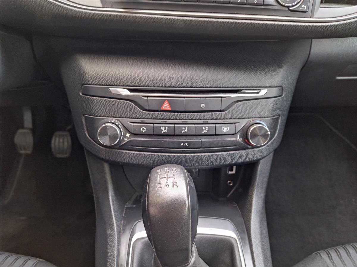 Peugeot 308 Kombi 1,6 l 73 kw