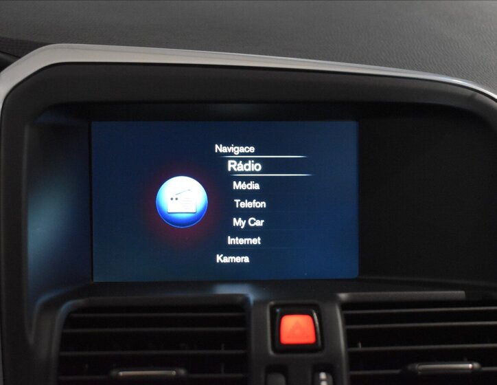 Volvo XC60 SUV 2,0 l 100 kw