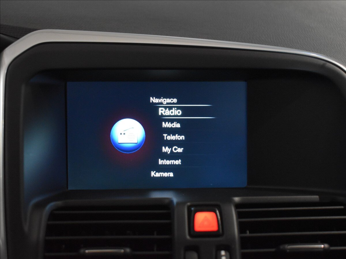 Volvo XC60 SUV 2,0 l 100 kw