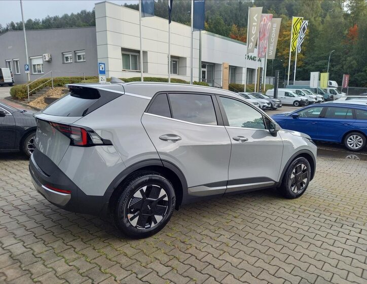 KIA Sportage 4