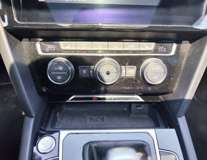 Volkswagen Passat Kombi 2,0 l 140 kw