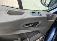 Ford Transit 9