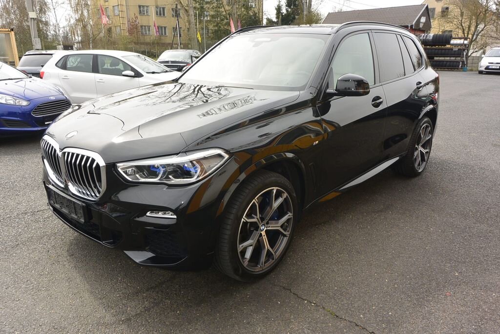 BMW X5 SUV / Terénní 3,0 l 250 kw