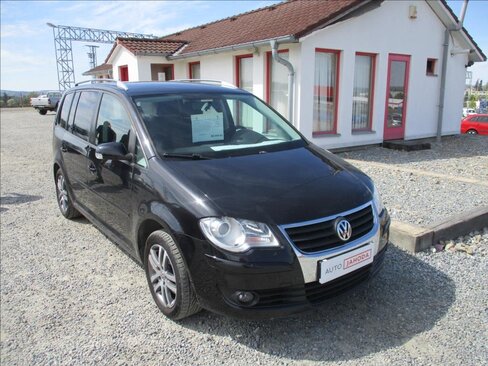Volkswagen Touran Kombi 2,0 l 103 kw