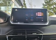 Peugeot 2008 SUV / Terénní 1,2 l 74 kw