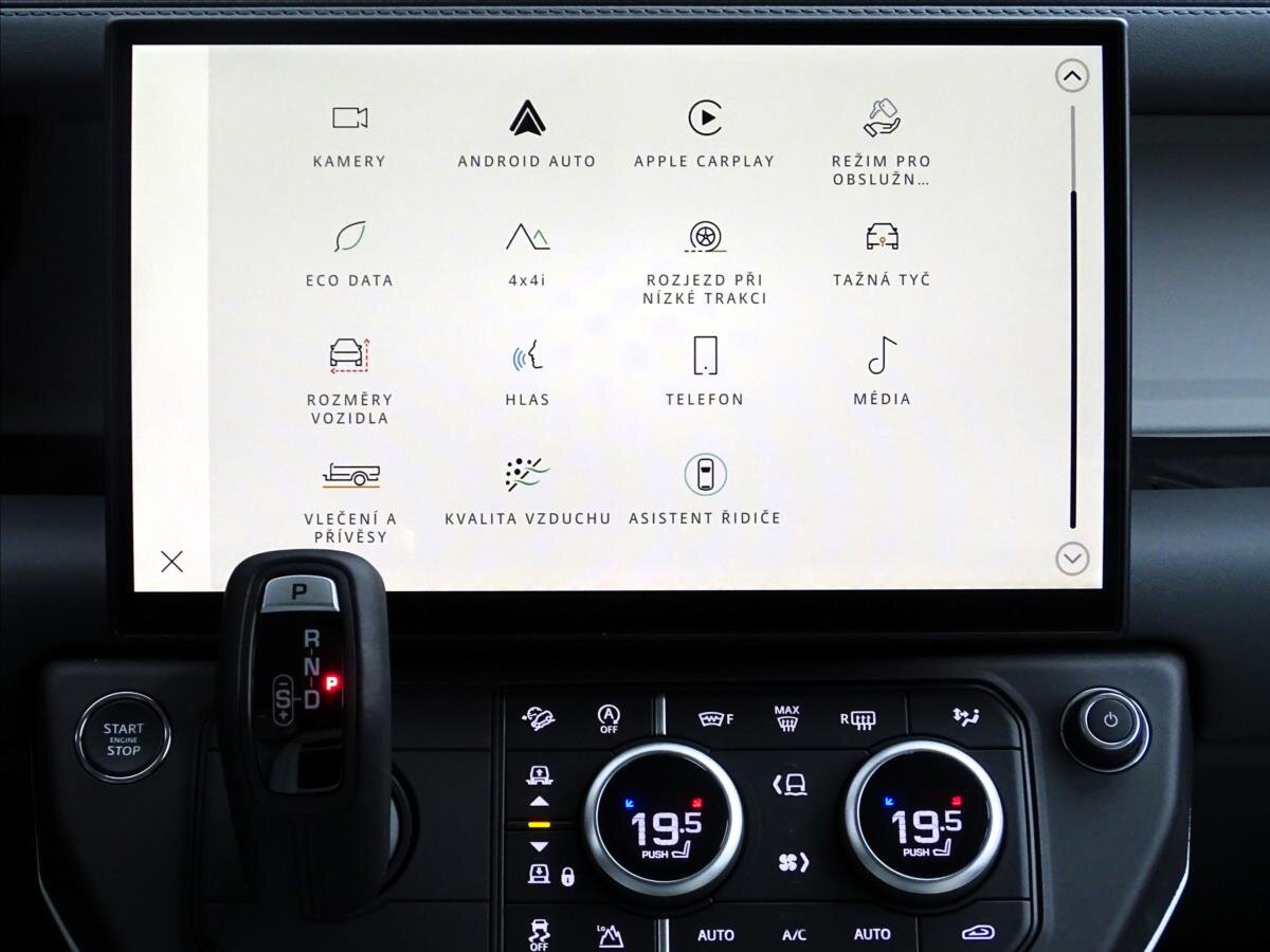 Land Rover Defender SUV / Terénní 5,0 l 313 kw