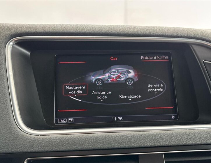 Audi Q5 SUV / Terénní 2,0 l 130 kw