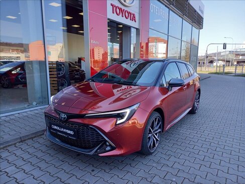 Toyota Corolla Kombi 2,0 l 112 kw