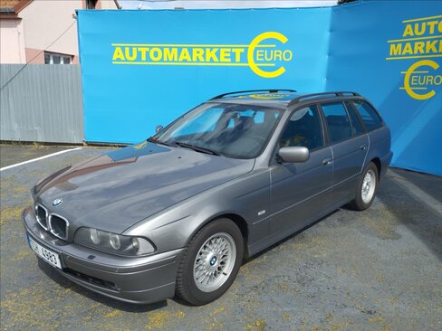 BMW Řada 5 Kombi 2,5 l 141 kw