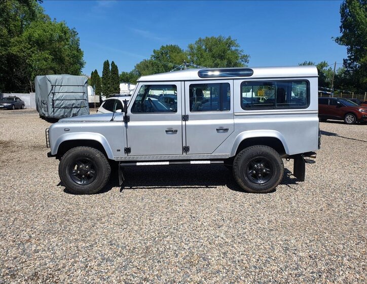 Land Rover Defender Ostatní 2,5 l 90 kw