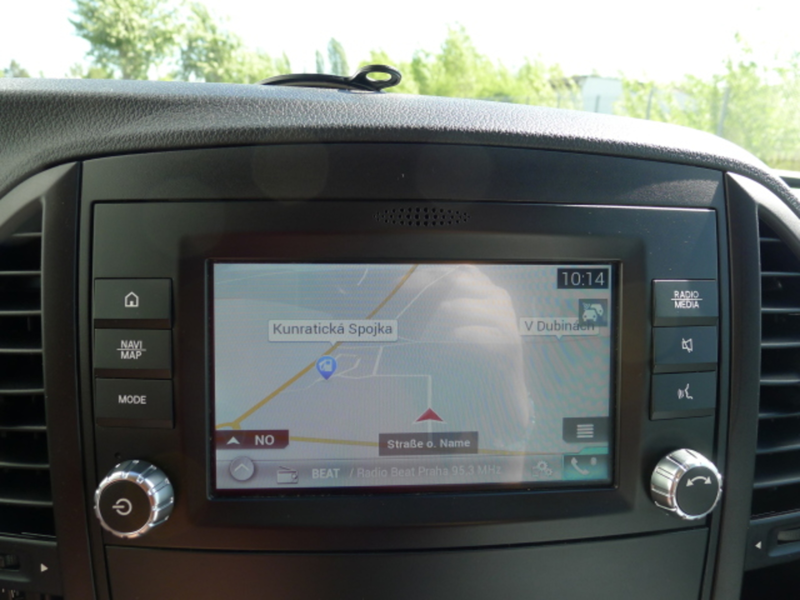 Mercedes-Benz Vito 13