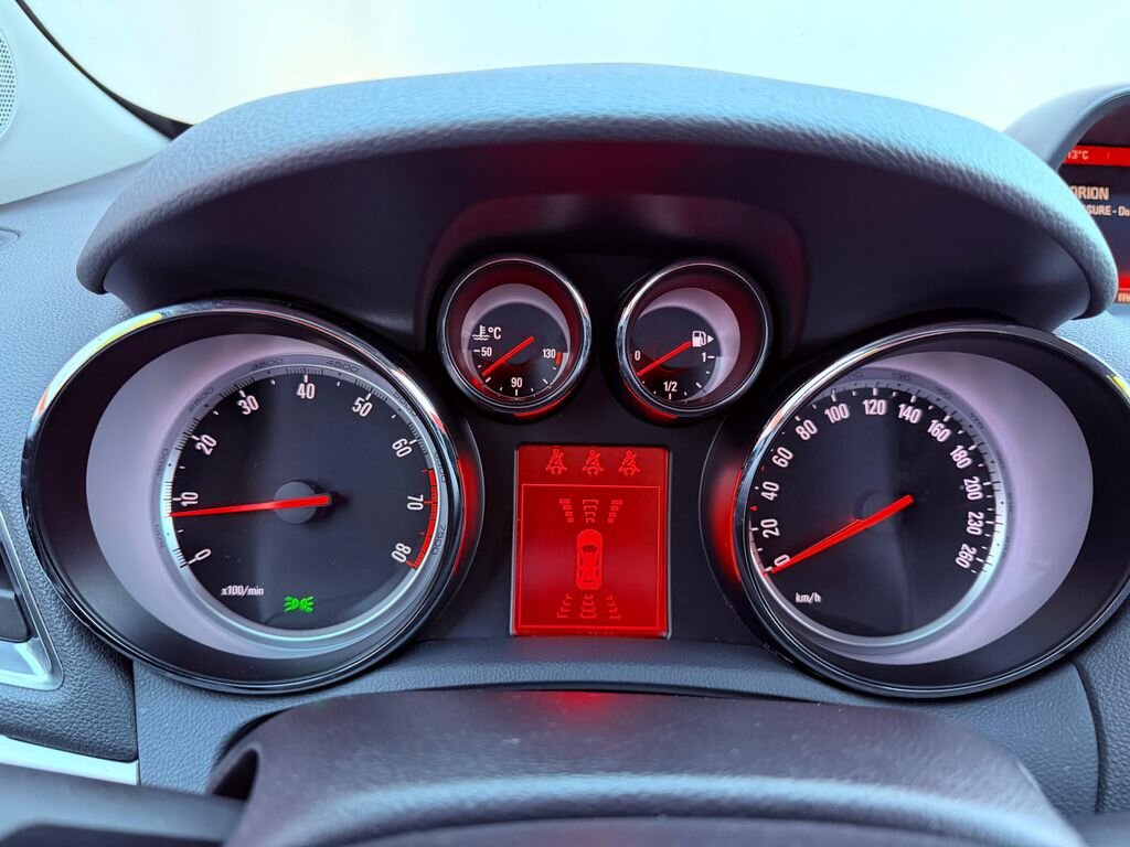 Opel Mokka SUV / Terénní 1,4 l 103 kw